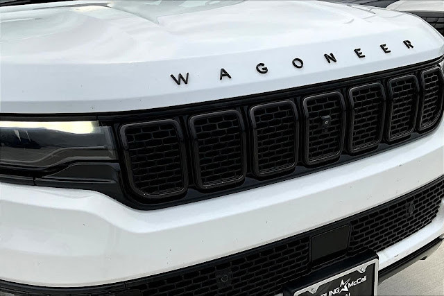 2023 Jeep Wagoneer Base