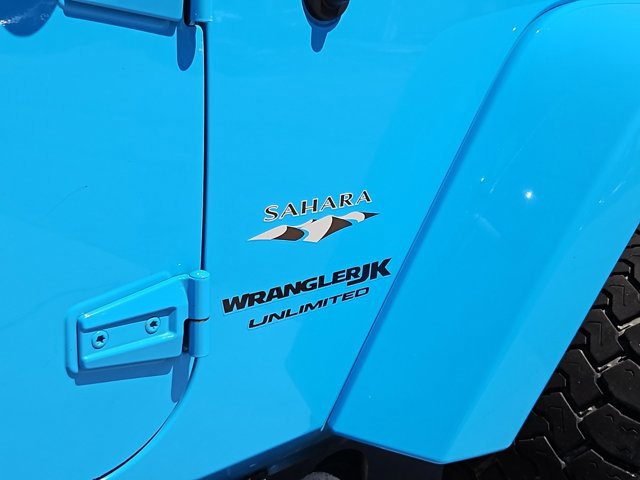 2018 Jeep Wrangler JK Unlimited Sahara 4wd w/ Nav