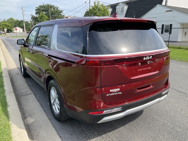 2024 Kia Carnival LX