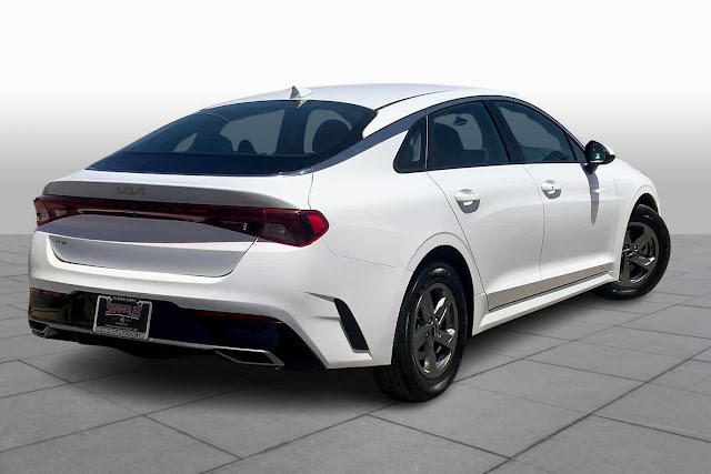 2022 Kia K5 LXS