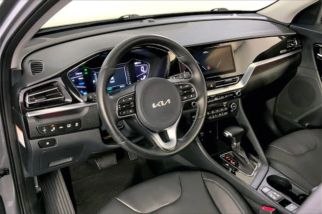 2022 Kia Niro EX Premium