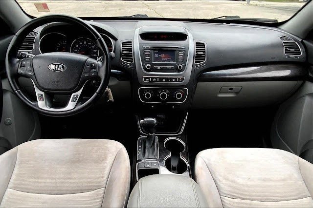 2014 Kia Sorento LX