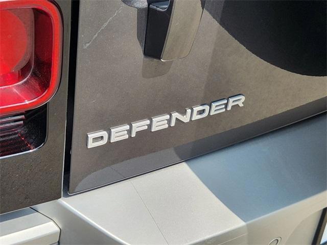 2022 Land Rover Defender S