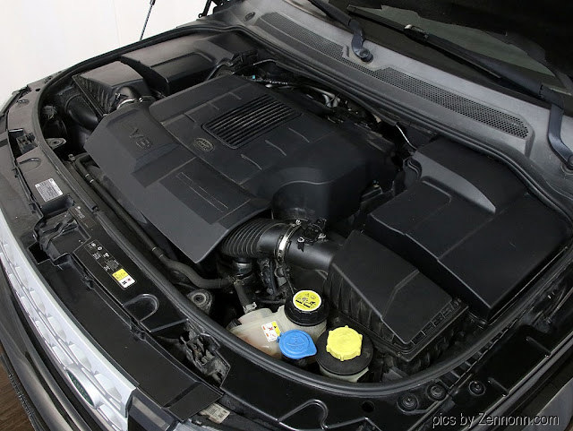 2011 Land Rover LR4 4WD 4dr V8 LUX