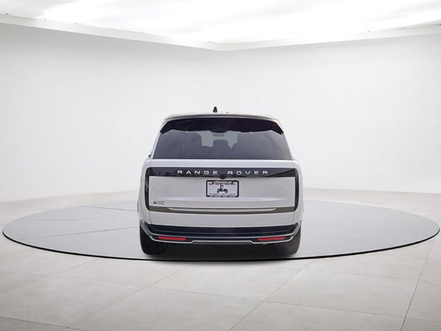 2024 Land Rover Range Rover 4WD SE P400 LWB w/ 3rd Row, &amp;amp; Rear Entertain