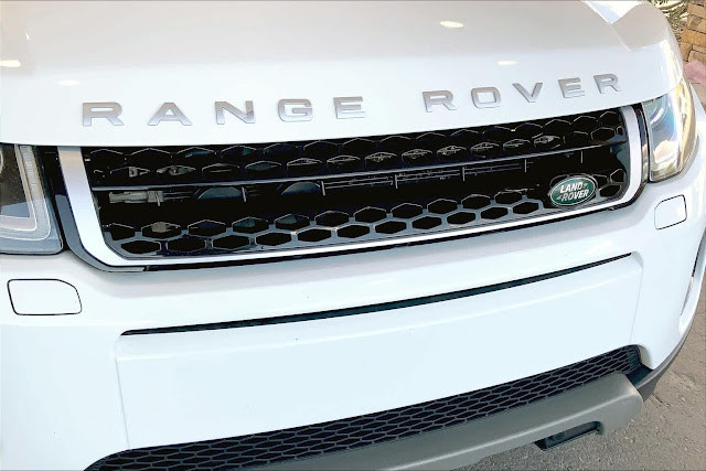 2019 Land Rover Range Rover Evoque SE Premium