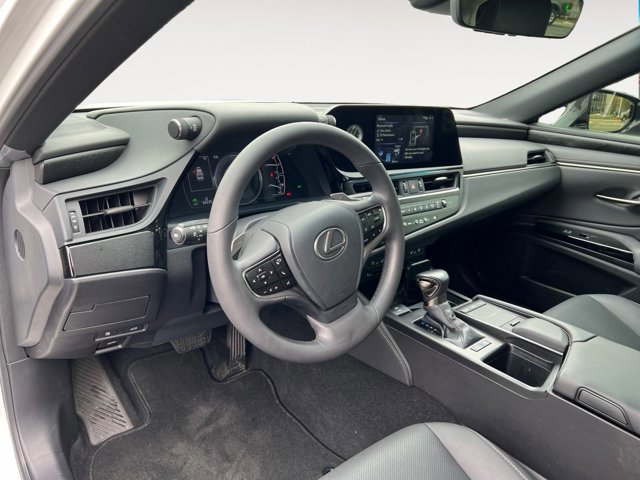 2022 Lexus ES ES 300h