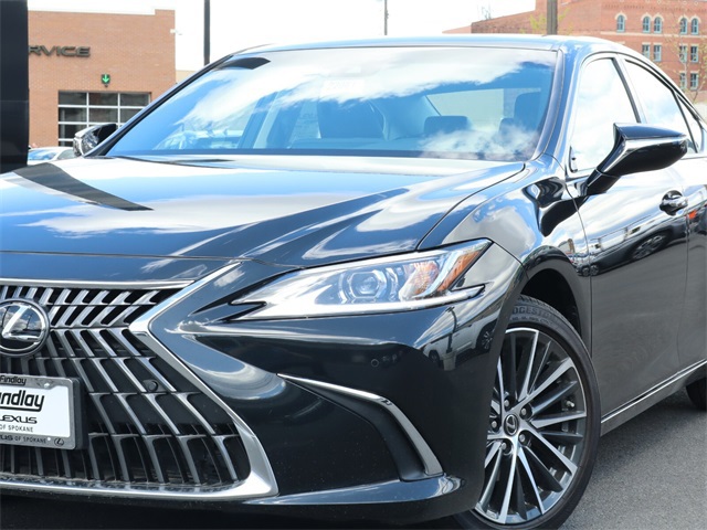 2024 Lexus ES 300h