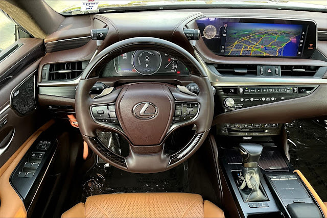 2021 Lexus ES Luxury
