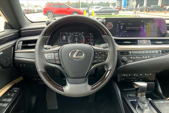 2020 Lexus ES Ultra Luxury