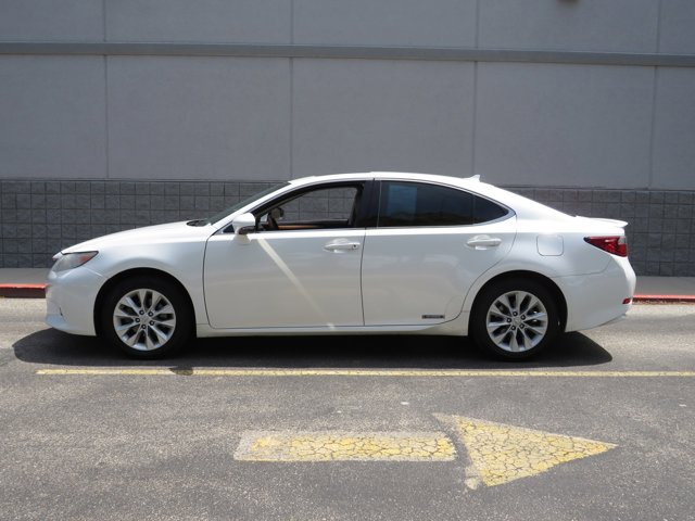 2013 Lexus ES 300h Hybrid