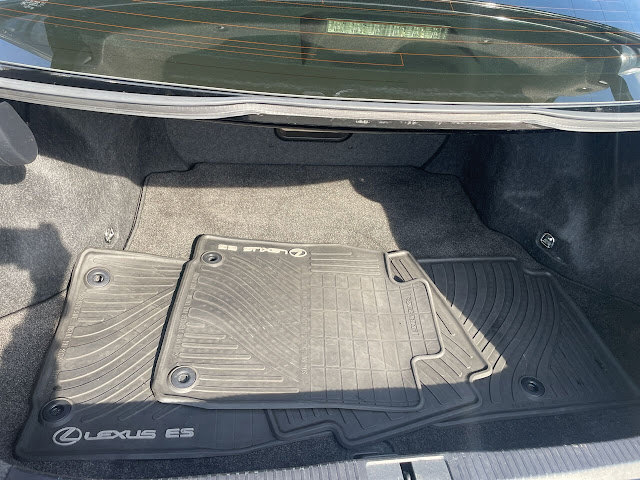 2014 Lexus ES 350 Base 4dr Sedan