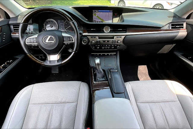 2016 Lexus ES 350 Base