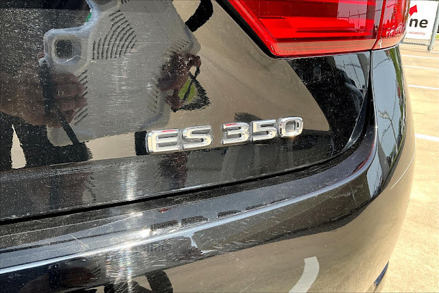 2016 Lexus ES 350 Base