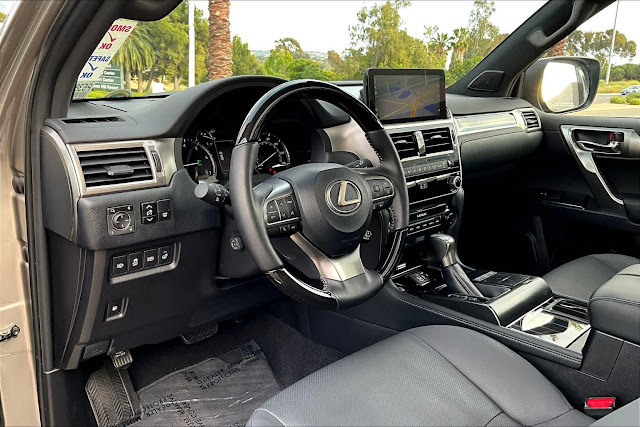 2023 Lexus GX GX 460 Premium