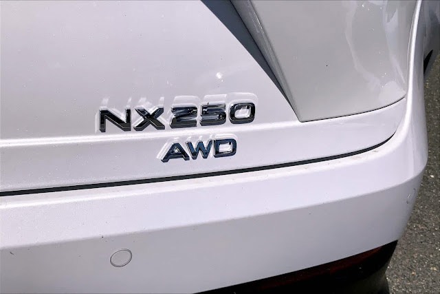 2025 Lexus NX Premium