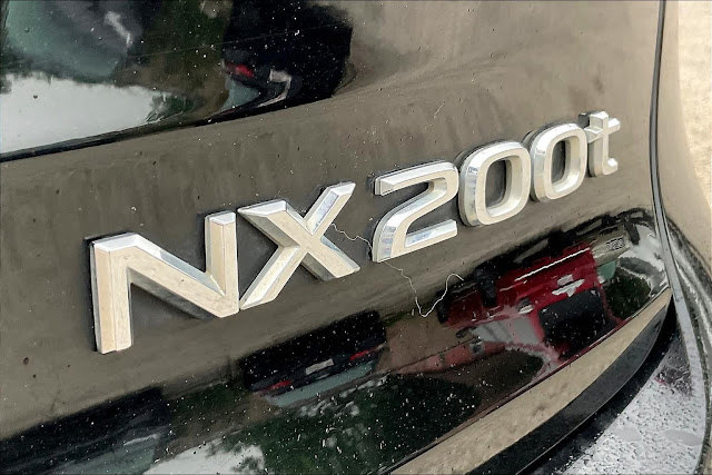 2015 Lexus NX 200t LUXU