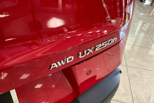 2024 Lexus UX UX 250h F SPORT Handling