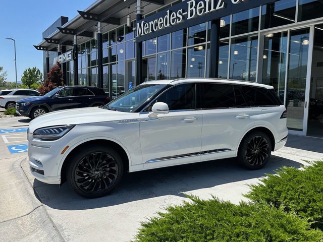 2022 Lincoln Aviator Reserve