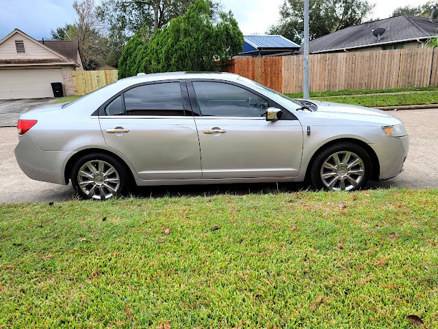 2010 Lincoln MKZ FWD