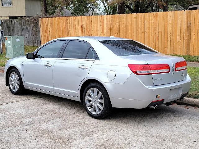 2010 Lincoln MKZ FWD