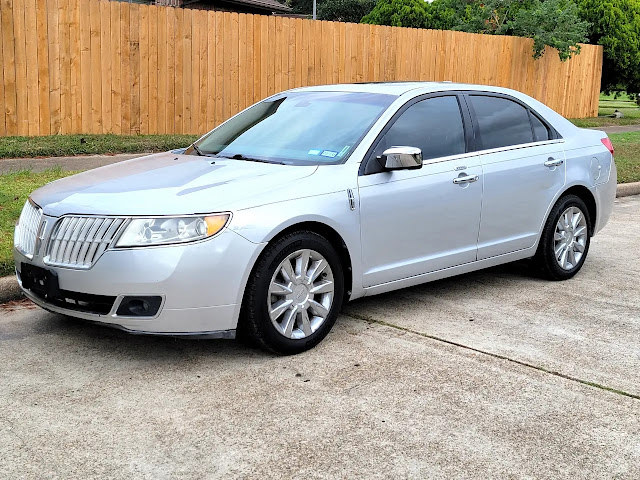 2010 Lincoln MKZ FWD