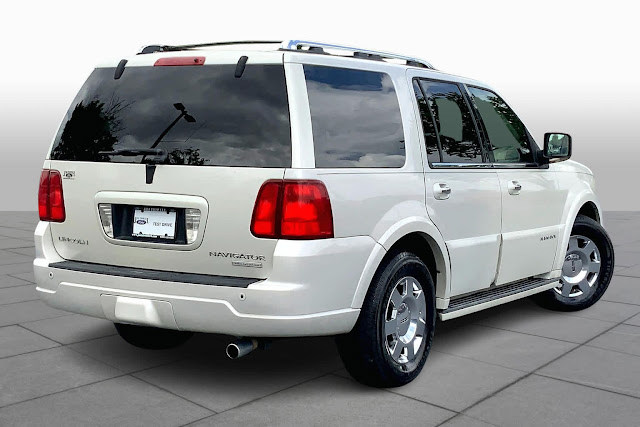 2006 Lincoln Navigator Luxury