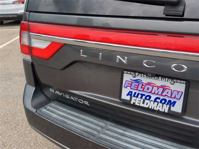 2016 Lincoln Navigator Select