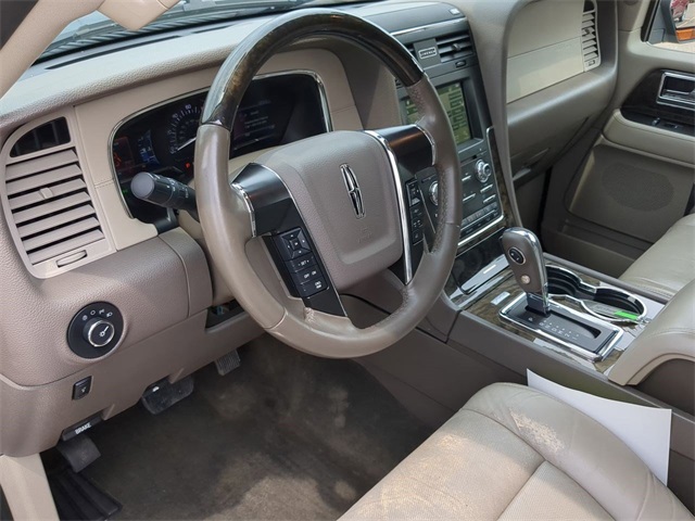 2016 Lincoln Navigator Select