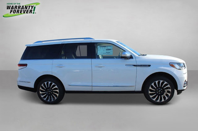 2024 Lincoln Navigator Black Label