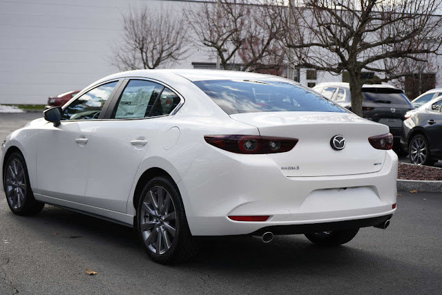 2024 Mazda Mazda3 2.5 S Preferred