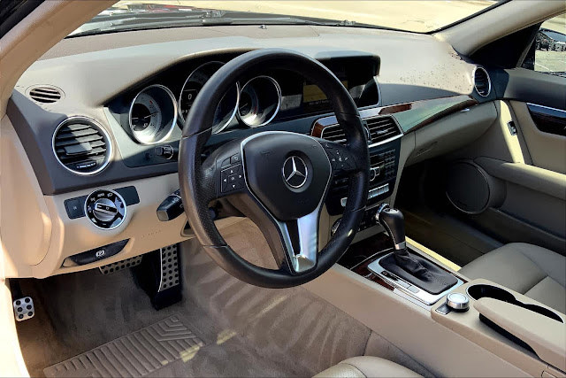 2012 Mercedes Benz C-Class C 300 Luxury