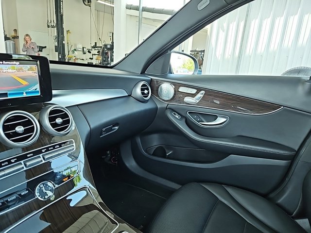 2019 Mercedes Benz C300 4MATIC  w/ Premium Pkg. Nav &amp;amp; Panor C-Class