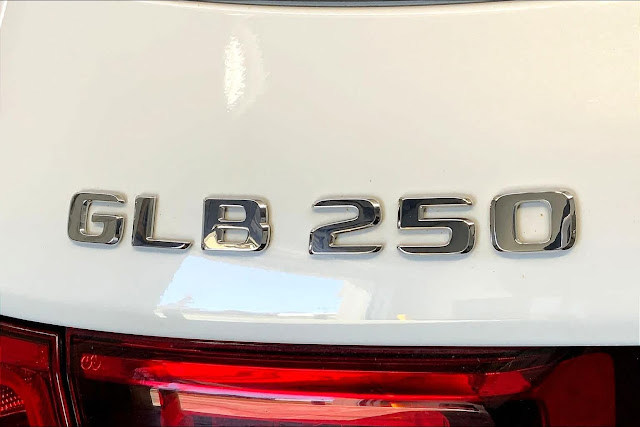 2021 Mercedes Benz GLB GLB 250