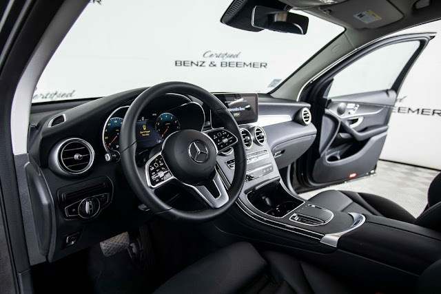 2022 Mercedes Benz GLC GLC 300