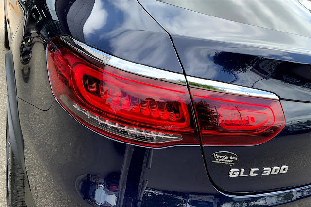 2022 Mercedes Benz GLC GLC 300