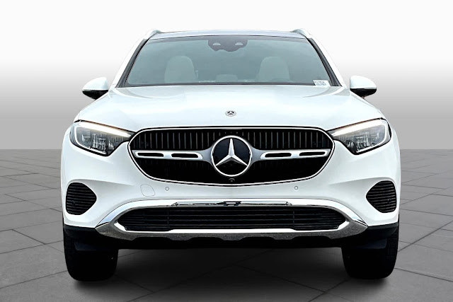 2024 Mercedes Benz GLC GLC 300