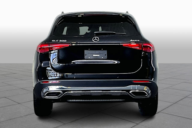 2024 Mercedes Benz GLC GLC 300