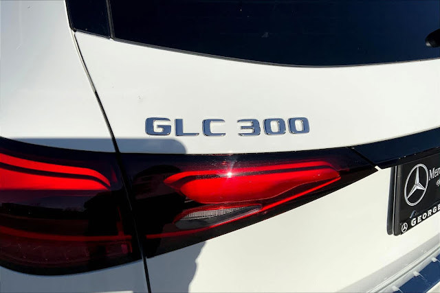 2023 Mercedes Benz GLC GLC 300