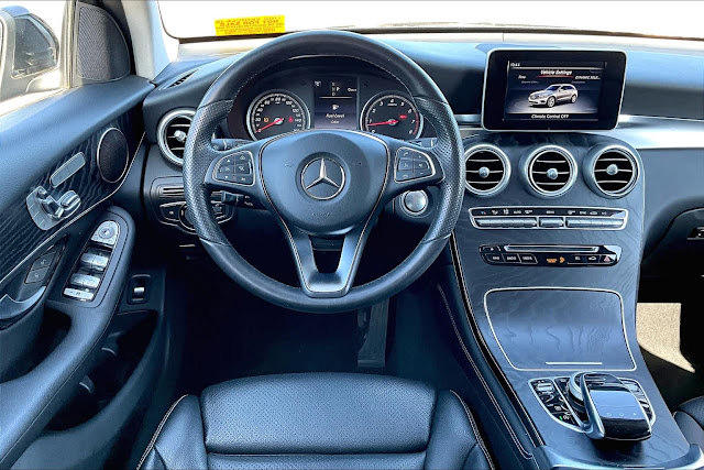 2016 Mercedes Benz GLC GLC 300