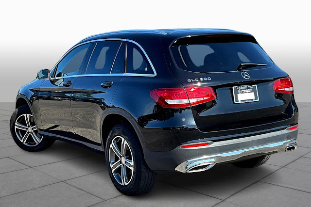 2016 Mercedes Benz GLC GLC 300