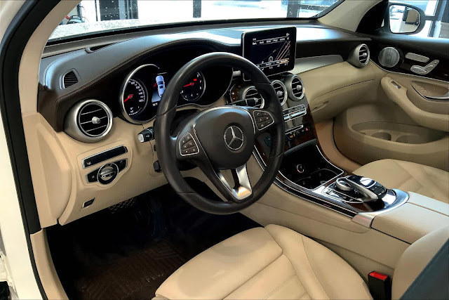 2018 Mercedes Benz GLC GLC 300