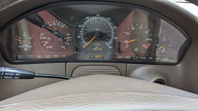 1996 Mercedes Benz S 320 SWB 4 DOORS