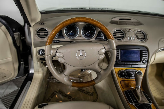 2005 Mercedes Benz SL-Class SL 500