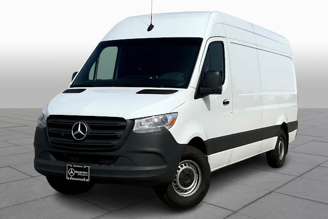 2023 Mercedes Benz Sprinter Base