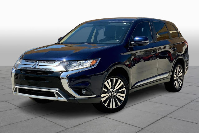 2019 Mitsubishi Outlander SE