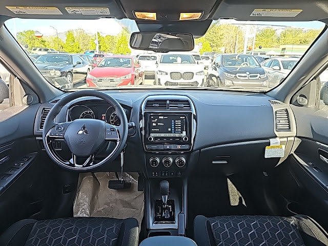 2024 Mitsubishi Outlander Sport Base