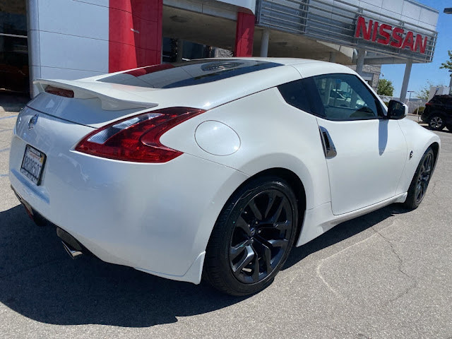 2020 Nissan 370Z Base