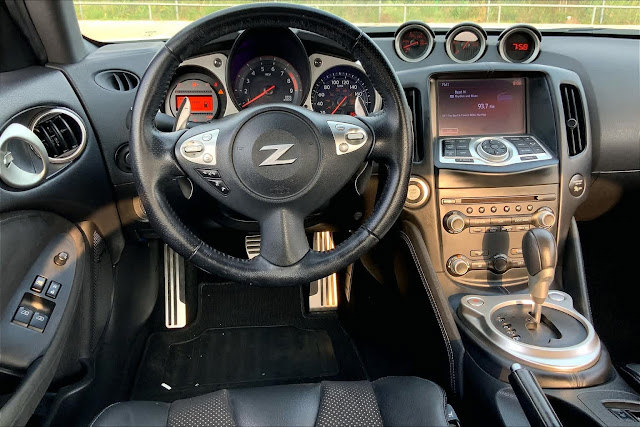 2019 Nissan 370Z Sport Touring