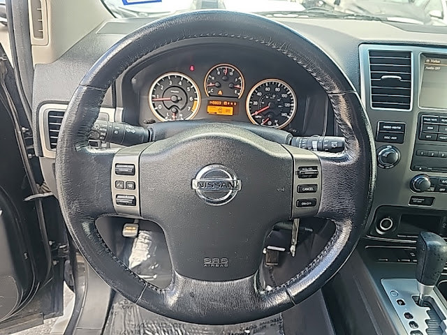 2011 Nissan Armada SV